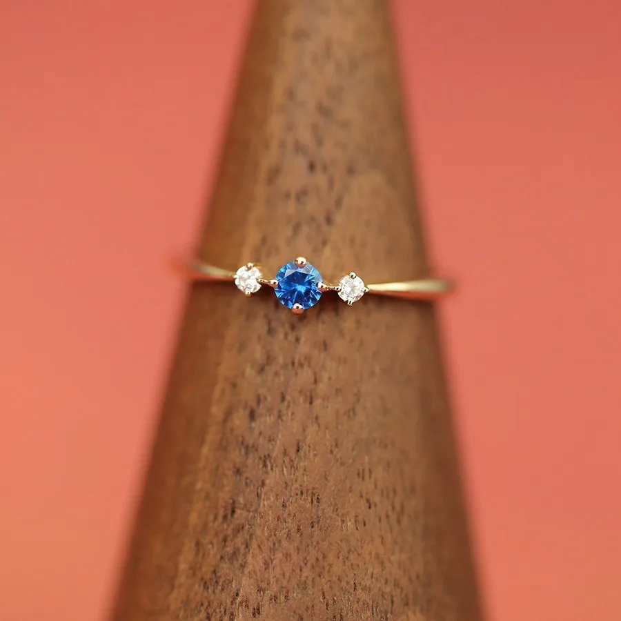 Bague de Fiançailles Japonaise en Zircon Bleu - Image 3