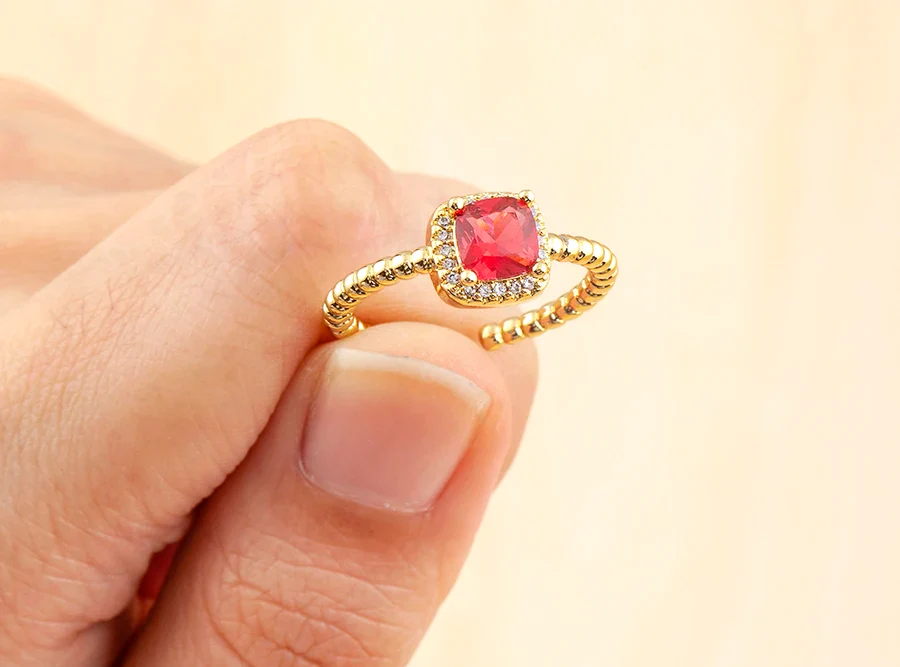 Bague Japonaise en Zircone Cubique - Image 10