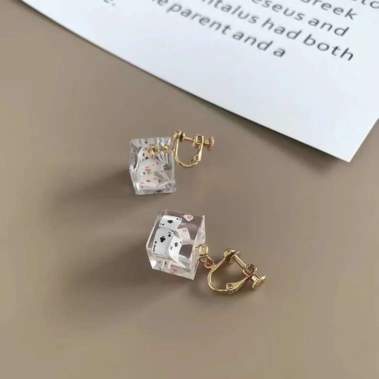 Boucle d'oreille japonaise Cartes poker - Image 8