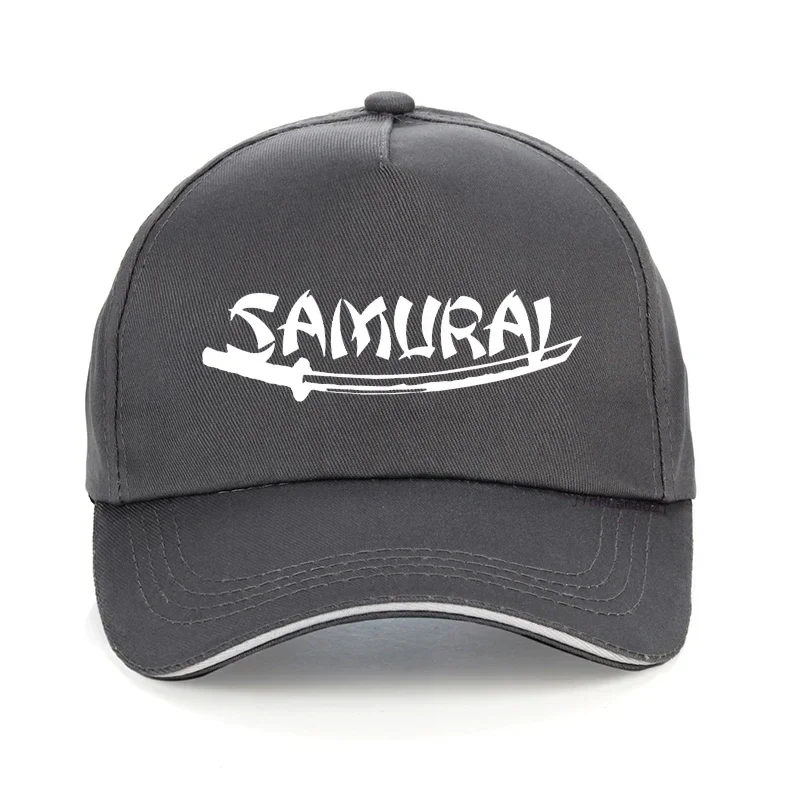 Casquette Japonaise Au Design Épuré - Image 10