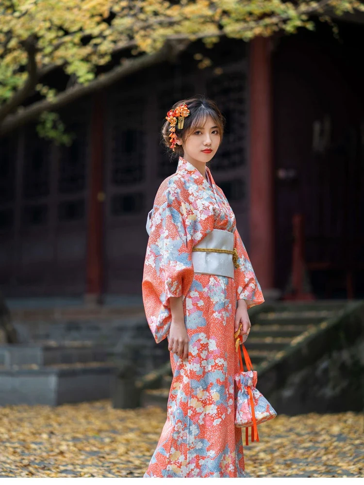 Kimono Japonais Fleuri Femme - Image 2