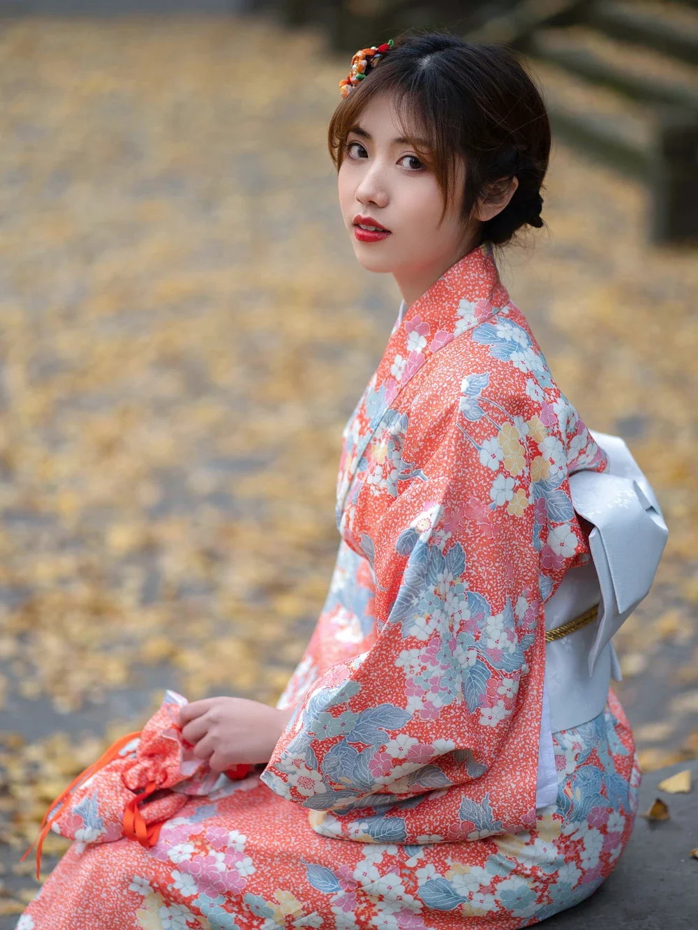 Kimono Japonais Fleuri Femme - Image 4
