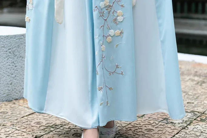 Robe Longue Traditionnelle Japonaise - Image 13