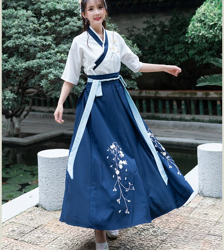 Robe Longue Traditionnelle Japonaise - Image 3