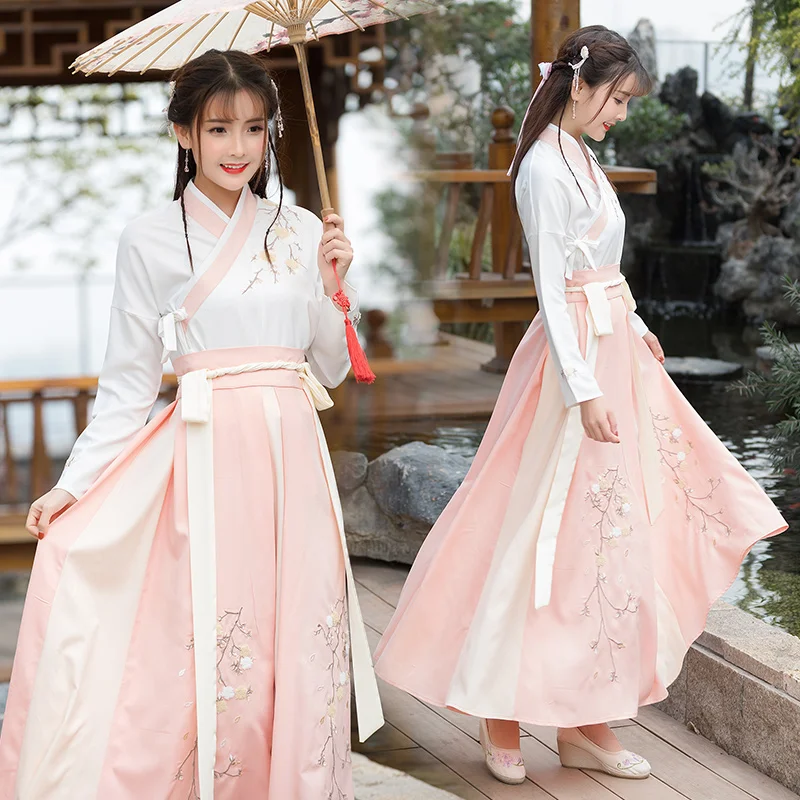 Robe Longue Traditionnelle Japonaise - Image 9